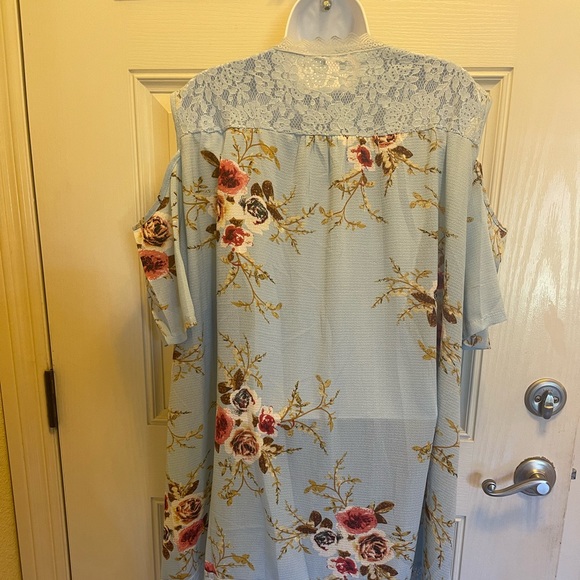 Off the shoulder dress. - Picture 3 of 3